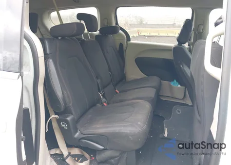 2017 Chrysler Pacifica Touring from USA, damaged, VIN 2C4RC1DG9HR832742